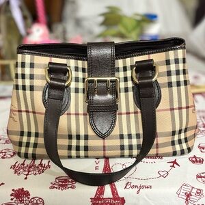 Burberry Tote Bag Brown Leather Plaid Shoulder Purse